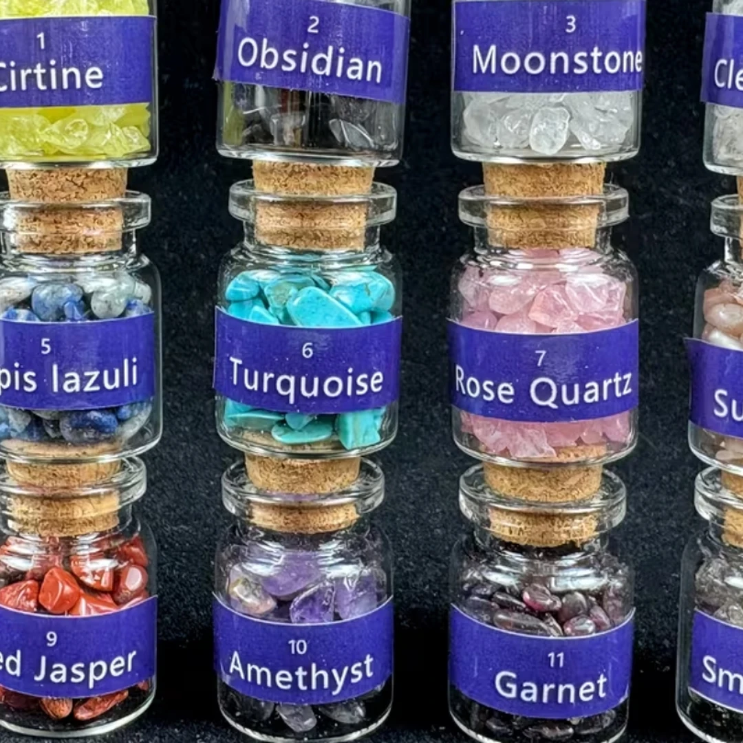 Zestaw 12 Kryształów Naturalnych — Mini Fiolki · Kolekcja · Edukacja